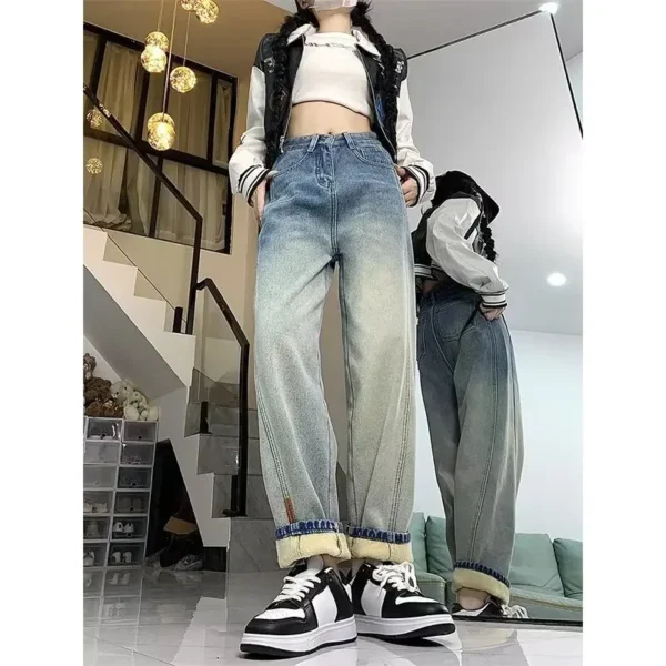 High-Waist Fleece-Lined Cotton Jeans for Winter | Kovlos - Image 3